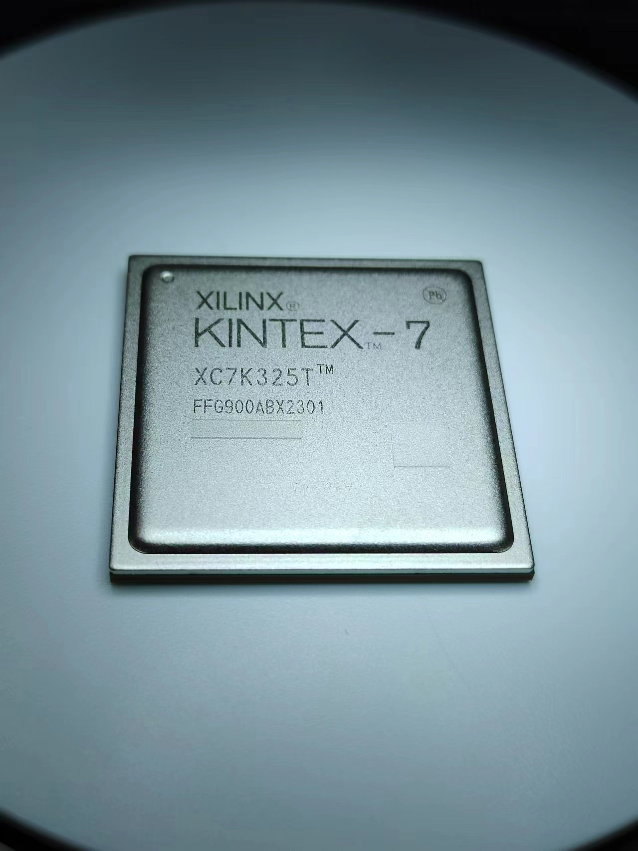 XC7K325T-1FFG900I AMD Xilinx
